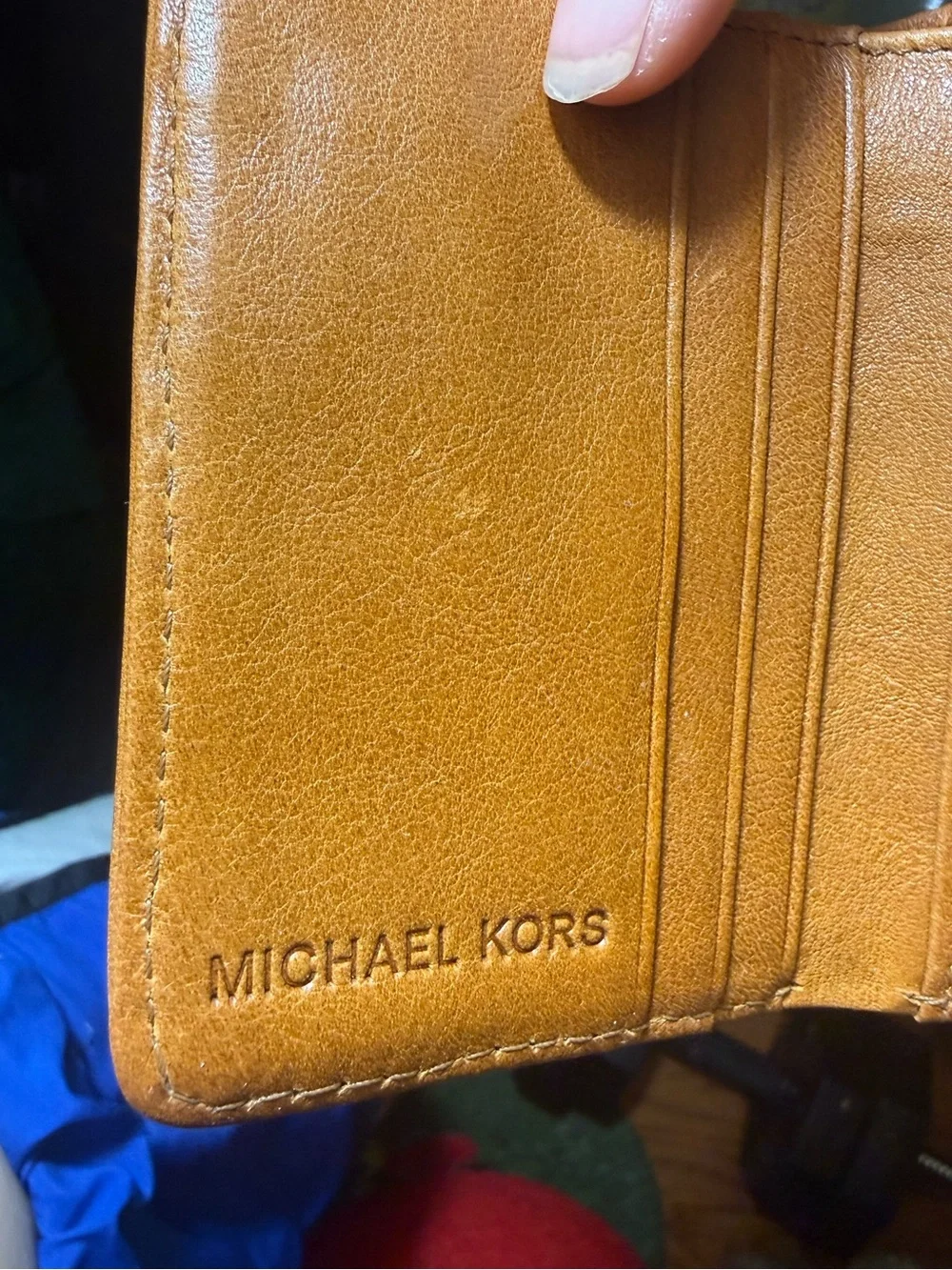 Michael Kors MK Signature Satchel with Matching Wallet